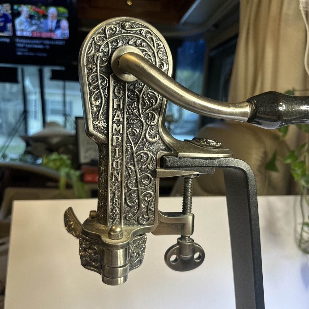 Rogar Centennial Champion Clamp On Wine Cork Extractor Bottle Opener With Stand